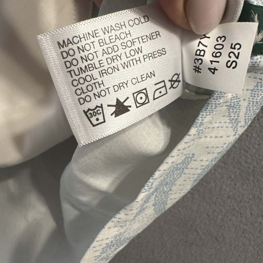 NWOT Orvis Tech Chambray Short Sleeve Work Shirt Women XS White UPF 40 Gardening - Picture 8 of 9